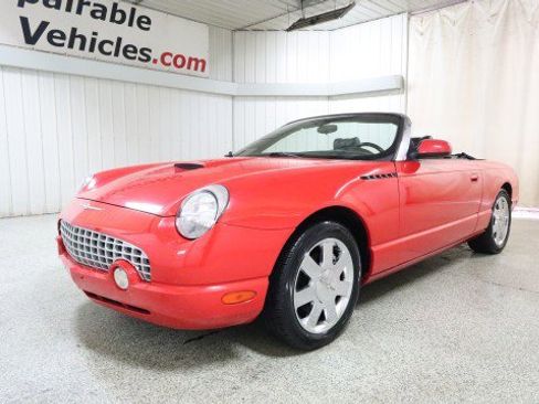 Used 2002 Ford Thunderbird image 2