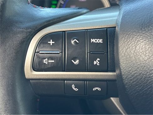 Used 2017 Lexus RX 450h AWD image 34