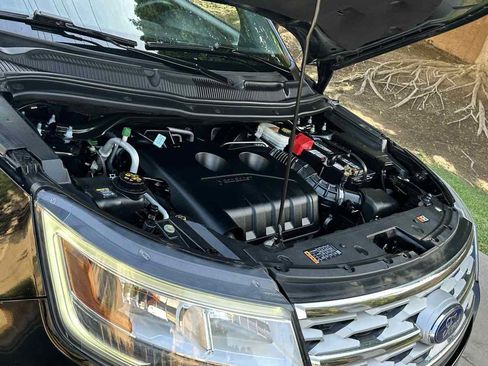 Used 2018 Ford Explorer XLT w/ Equipment Group 201A image 63