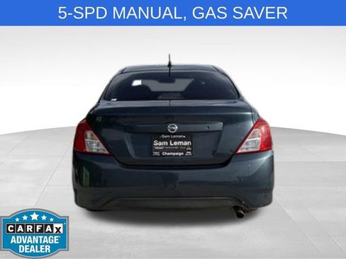 Used 2015 Nissan Versa S FWD image 5