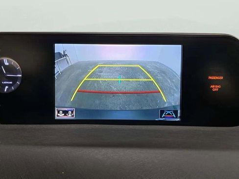 Used 2019 Lexus UX 250h w/ Premium Package image 45