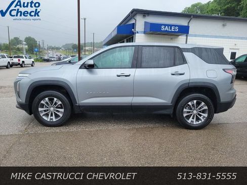 Used 2026 Chevrolet Equinox LT w/ Convenience Package II FWD image 4