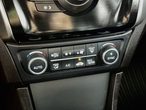 Used 2019 Acura ILX FWD image 18