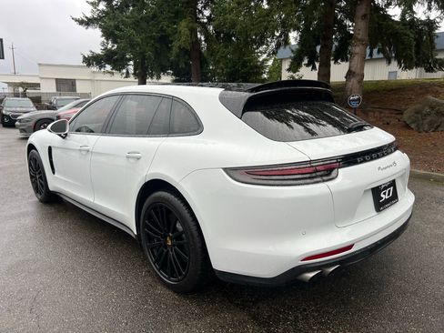 Used 2018 Porsche Panamera 4S image 3