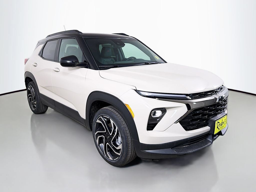 New 2026 Chevrolet TrailBlazer RS AWD/4WD image 3