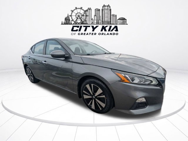 Used 2022 Nissan Altima 2.5 SV FWD image 7