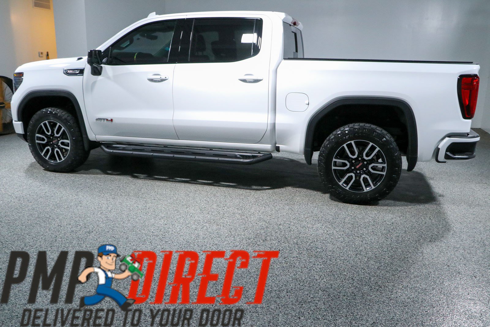 Used 2026 GMC Sierra 1500 AT4 w/ AT4 Premium Package AWD/4WD image 10