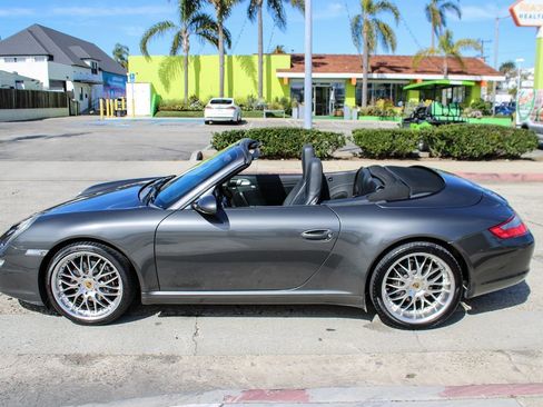 Used 2008 Porsche 911 Cabriolet image 2