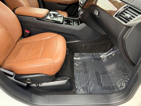 Used 2017 Mercedes-Benz GLS 450 4MATIC w/ Premium Package image 38