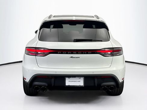 Used 2026 Porsche Macan AWD/4WD image 6