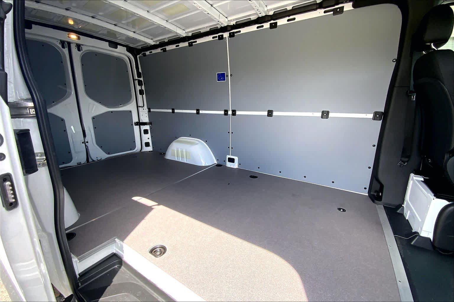 Used 2026 Mercedes-Benz Sprinter 2500 image 12