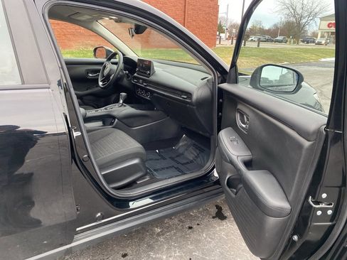 Used 2023 Honda HR-V LX image 21