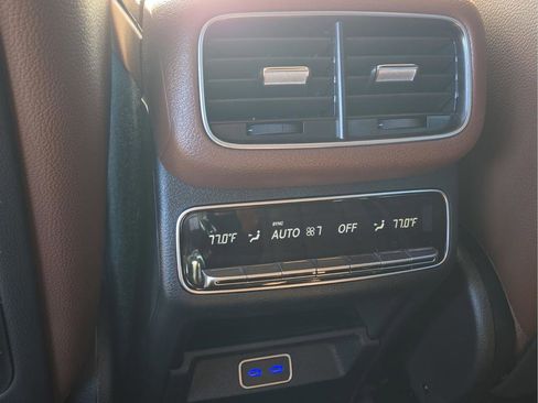 New 2026 Mercedes-Benz GLE 450 4MATIC image 12