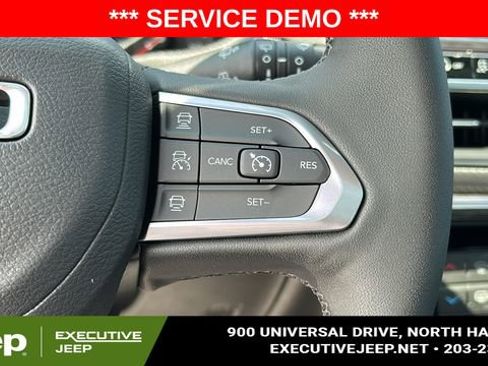 New 2025 Jeep Compass Limited w/ Sun & Sound Group image 10