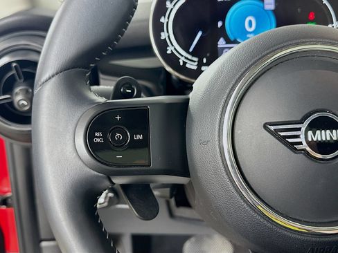 Used 2024 MINI Cooper S FWD image 18