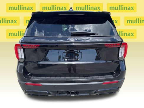 New 2025 Ford Explorer ST-Line image 14