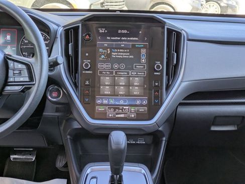 Used 2024 Subaru Crosstrek 2.0i Premium image 10