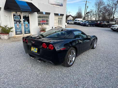 Used 2007 Chevrolet Corvette Coupe w/ Preferred Equipment Group image 5