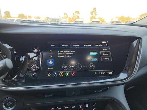 Used 2023 Buick Envision Preferred image 19