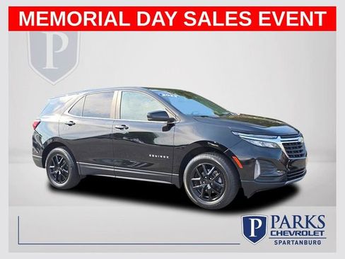 Used 2022 Chevrolet Equinox LT FWD image 1