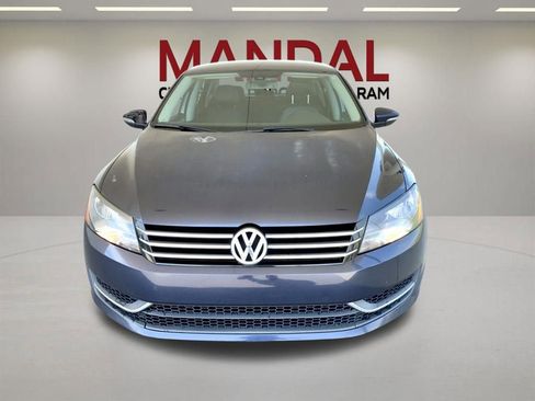 Used 2012 Volkswagen Passat 2.5 SE FWD image 2