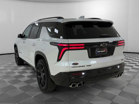 Certified 2025 Chevrolet Traverse RS AWD/4WD image 3