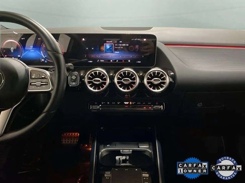 Used 2021 Mercedes-Benz GLA 250 w/ AMG Line Exterior image 12
