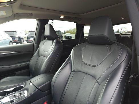 Certified 2023 INFINITI QX60 Luxe w/ Cargo Package image 20