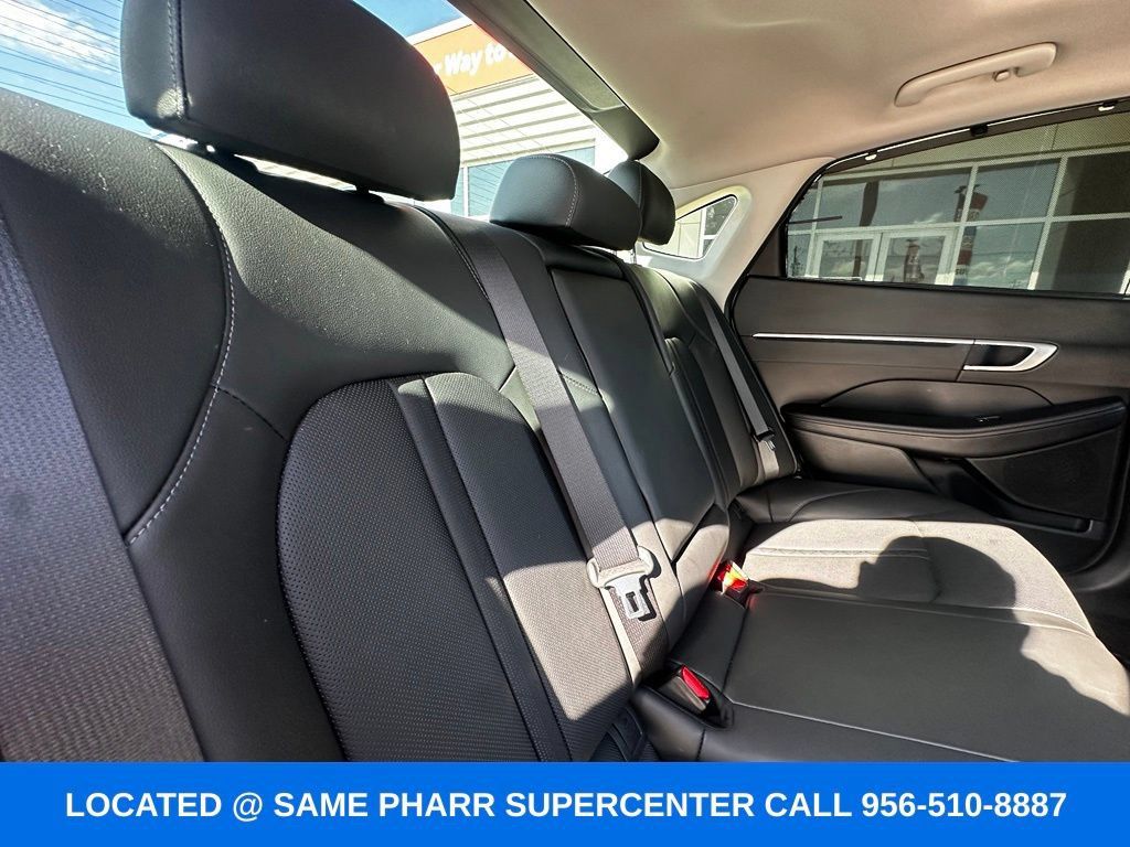Used 2025 Hyundai Sonata Limited FWD image 30