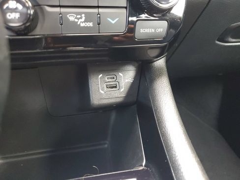 Used 2025 Jeep Compass Limited AWD/4WD image 23