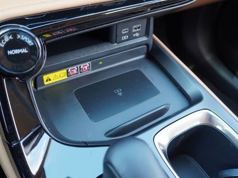 Certified 2024 Lexus NX 250 FWD image 19