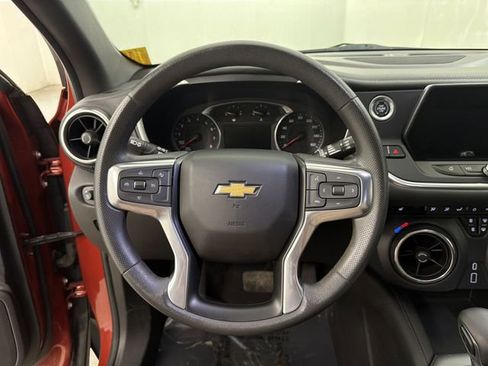 Certified 2022 Chevrolet Blazer LT image 32