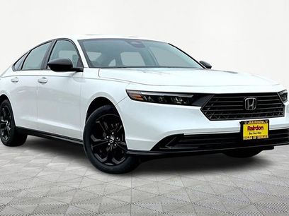 New 2025 Honda Accord SE