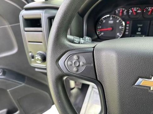 Used 2016 Chevrolet Silverado 1500 Custom w/ Custom Convenience Package image 18