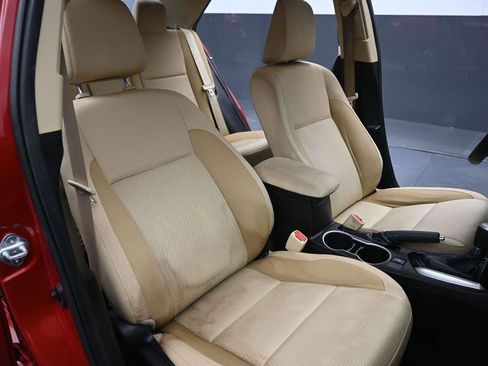 Used 2017 Toyota Corolla L image 14