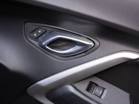 Used 2017 Chevrolet Camaro LT image 9