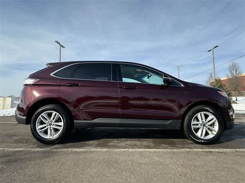 Used 2017 Ford Edge SEL w/ Equipment Group 201A image 3