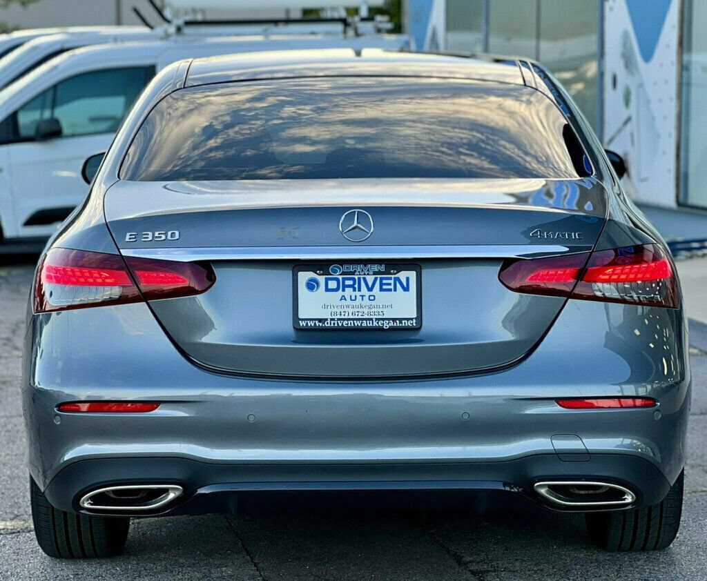 Used 2023 Mercedes-Benz E 350 4MATIC Sedan image 32