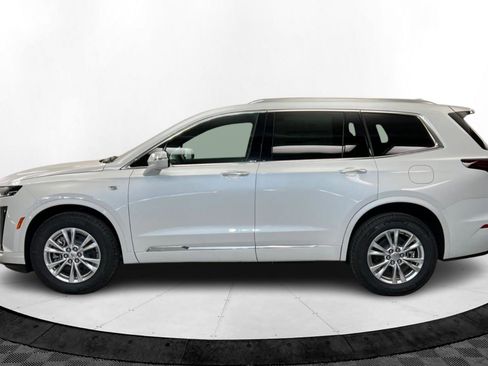 New 2025 Cadillac XT6 Luxury w/ LPO, Floor Liner Package image 2