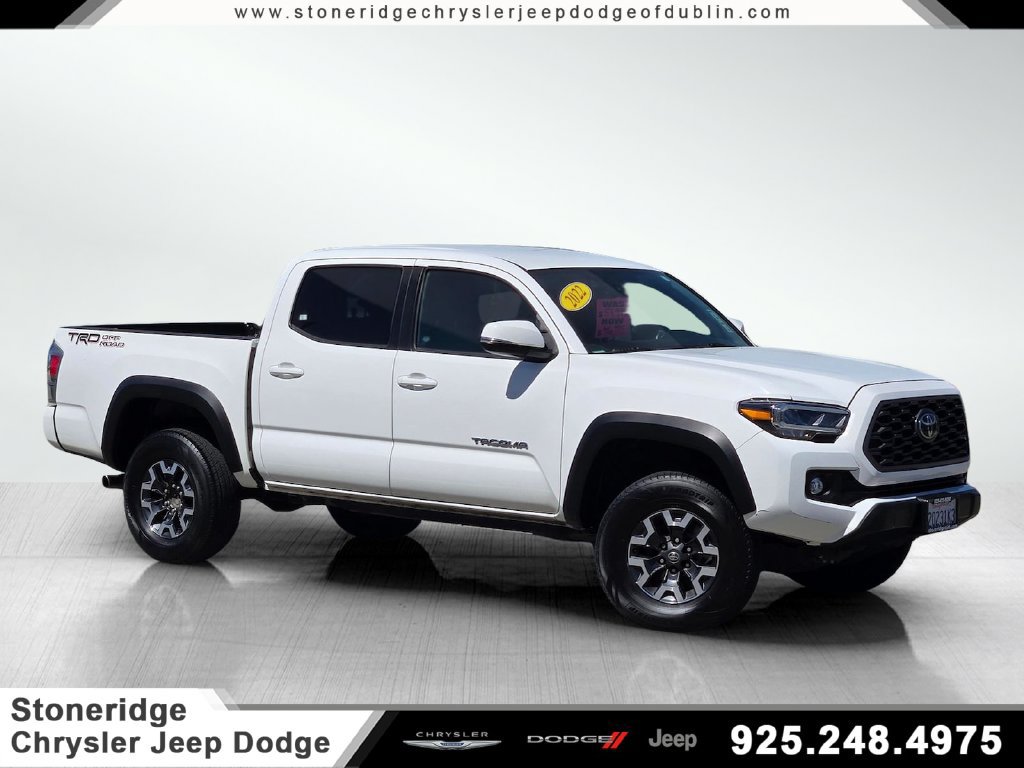Used 2022 Toyota Tacoma TRD Off-Road w/ Technology Package RWD image 1