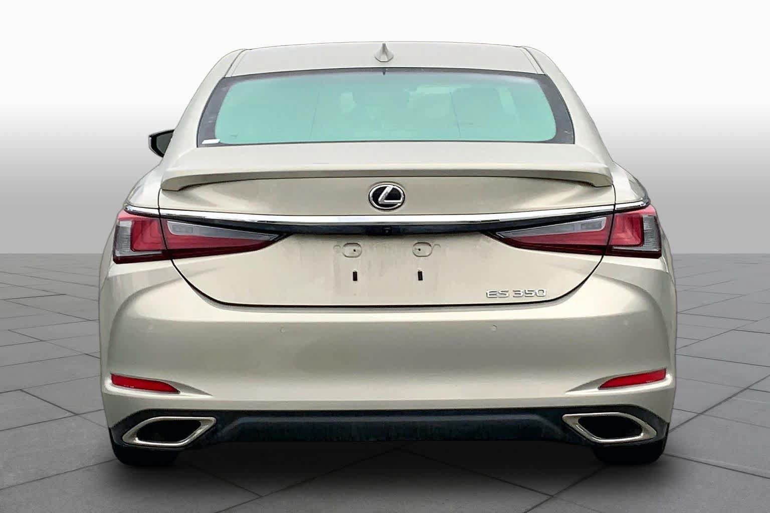 Certified 2021 Lexus ES 350 w/ Premium Package FWD image 4