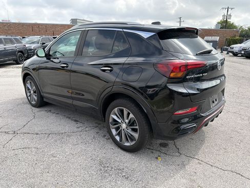 Used 2022 Buick Encore GX Select w/ Sport Touring Package FWD image 5