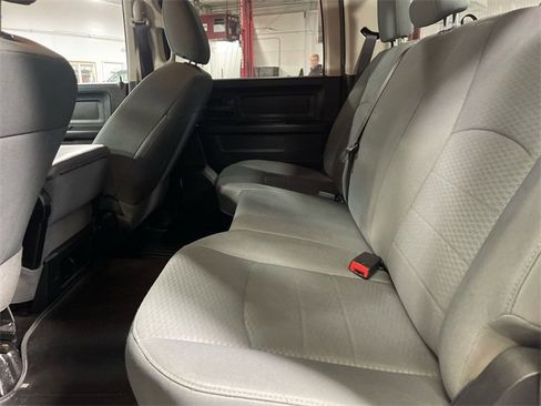 Used 2015 RAM 1500 Express image 20