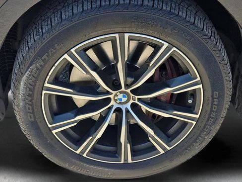 Used 2022 BMW X6 xDrive40i w/ M Sport Package AWD/4WD image 9