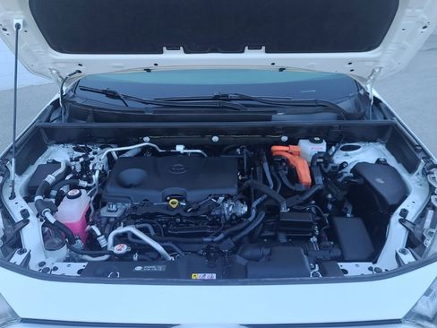 Used 2023 Toyota RAV4 SE image 22