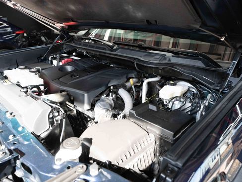 Used 2023 Toyota Tundra Limited image 32