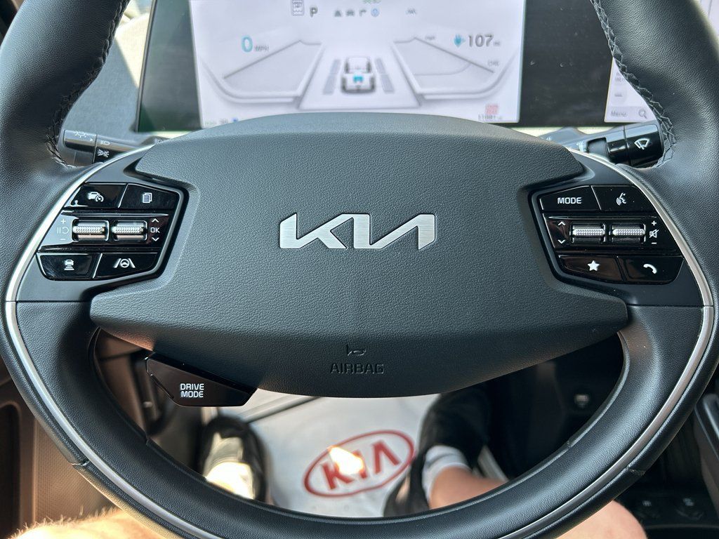 Certified 2024 Kia EV6 Wind w/ Wind Technology Package AWD/4WD image 24