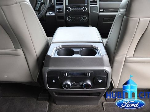 Used 2020 Ford Expedition XLT w/ Equipment Group 202A RWD image 21