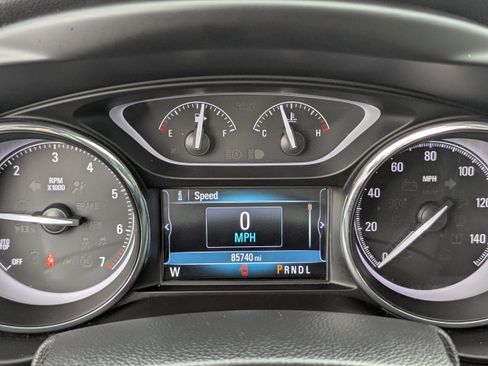 Used 2019 Buick Envision Essence image 36