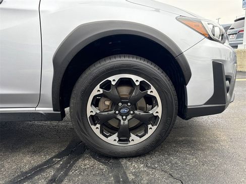 Used 2023 Subaru Crosstrek 2.0i Premium image 13